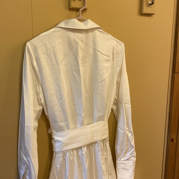 Beautiful light ivory quality cotton shirt dress. Never worn. - Picture 6 of 11